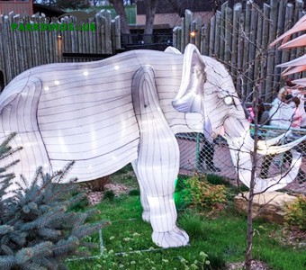 Laadukkaat eläinmuotoiset lyhdyt